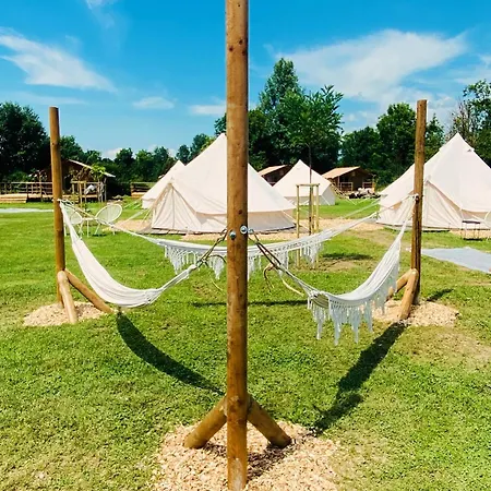 Greenvalleyglamping Sesce Pri Preboldu Extérieur photo