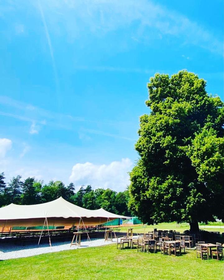 Greenvalleyglamping Luxe tent *